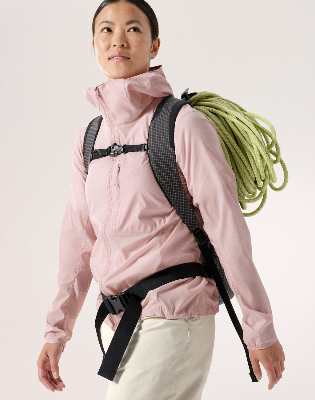 Arc'teryx Squamish Women's Windshell Hoody - Dusk Rose