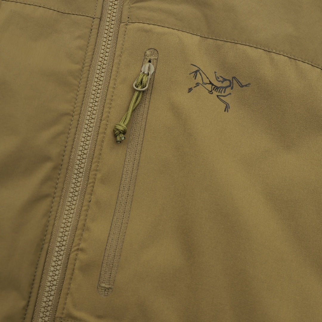 Arc'teryx Atom Series Men's Hooded Insulated Outdoor Jacket in "Olive Green"
