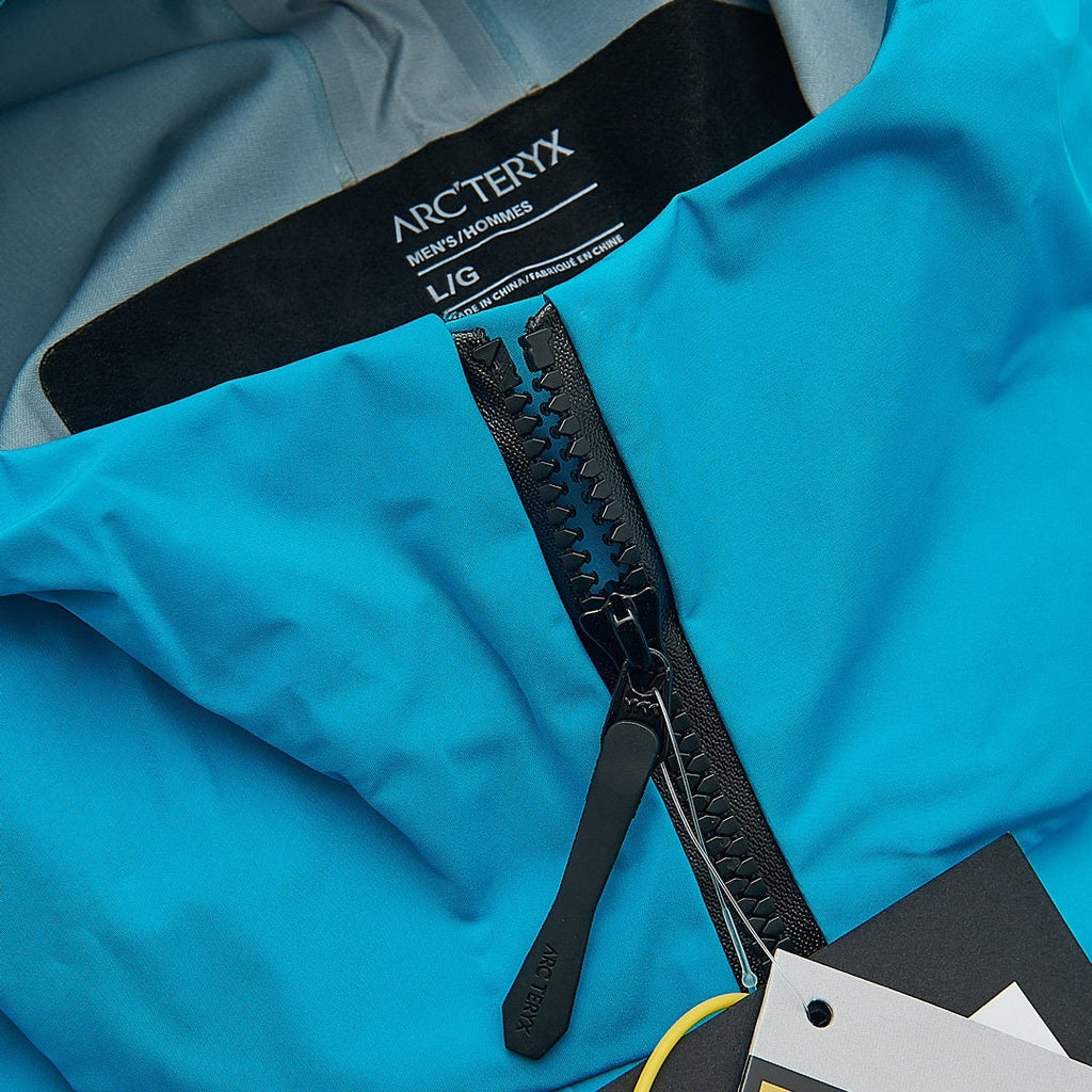 Arc'teryx Alpha SV Men's Waterproof Hooded Jacket "Bright Blue"