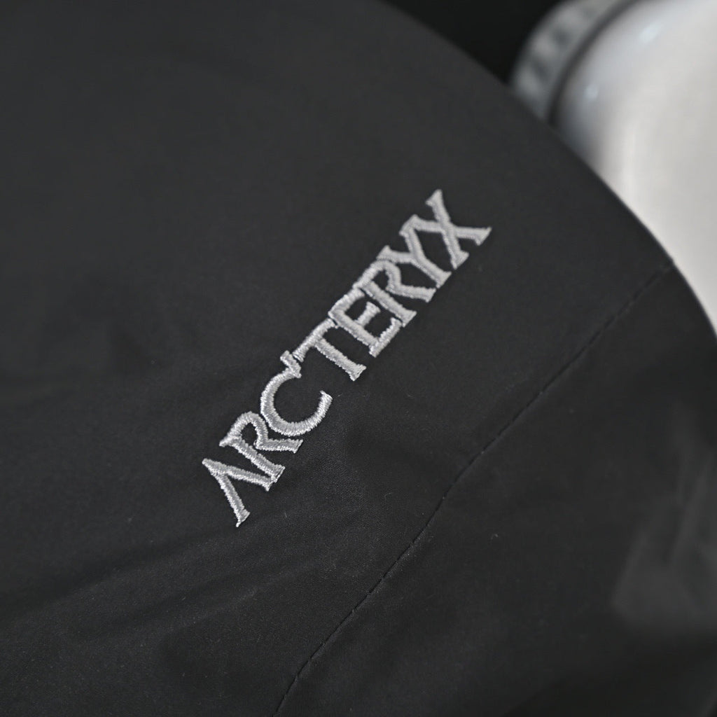 Arc'teryx Beta Series Men's GORE-TEX Hooded Ski Jacket "Black"