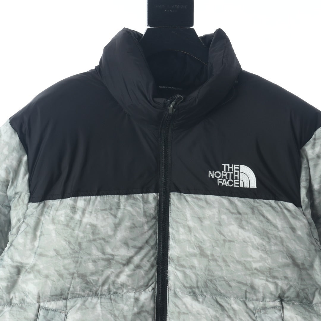 The North Face x Supreme Collaboration Series Men Puffer Jacket "Grey Camo"
