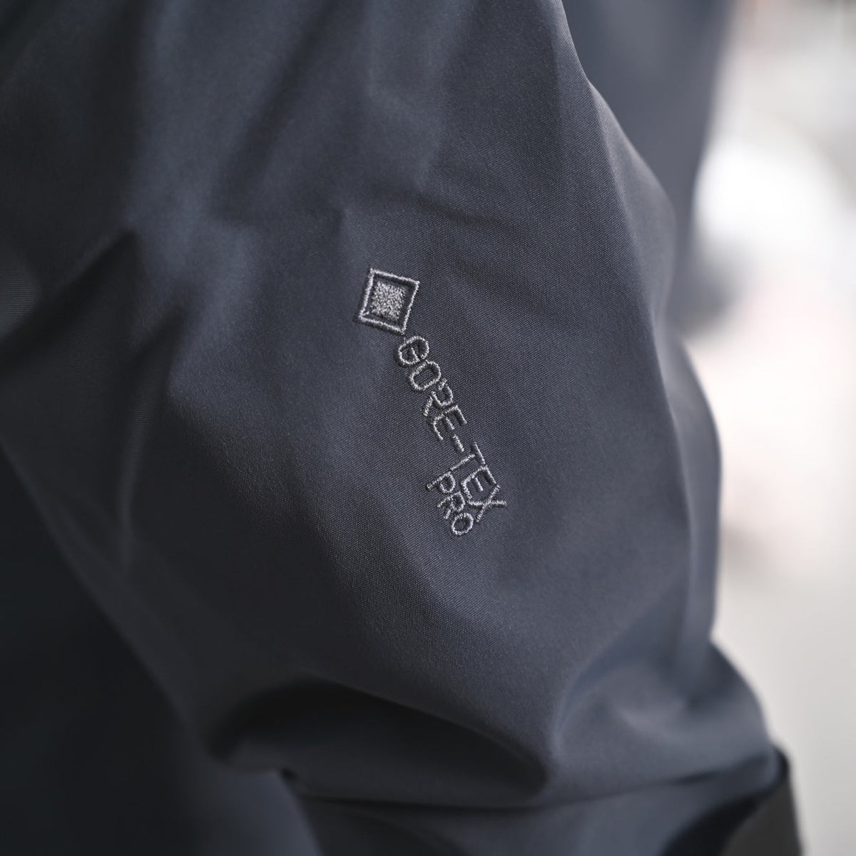 Arc'teryx Ski Series GORE-TEX Pro Insulated Hooded Jacket "Navy Blue"