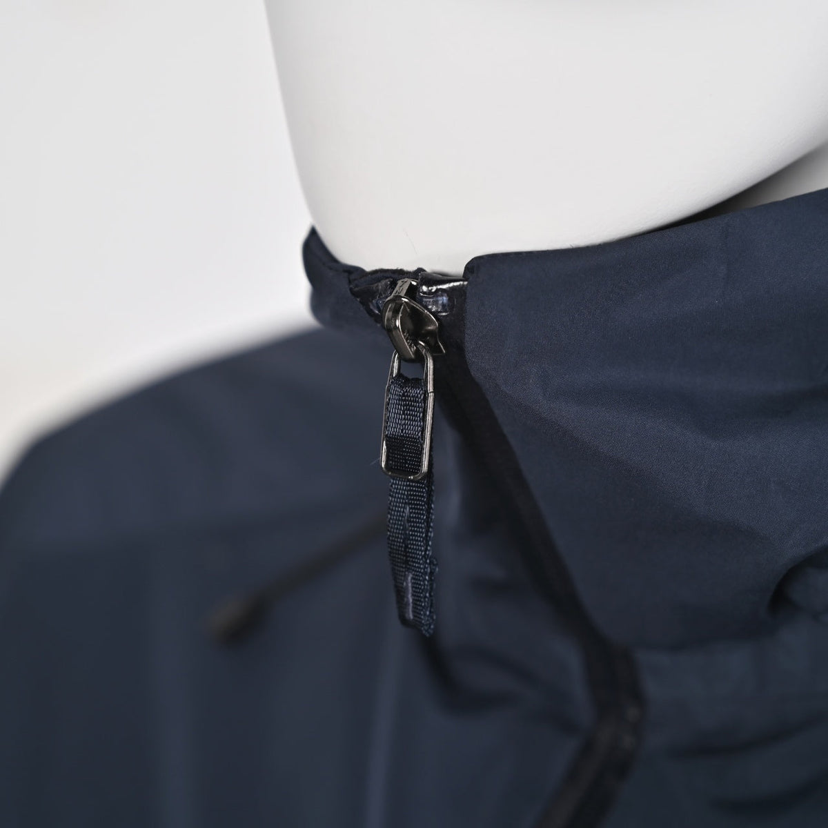 Arc'teryx Beta Insulated GORE-TEX Hooded Jacket "Navy Blue"