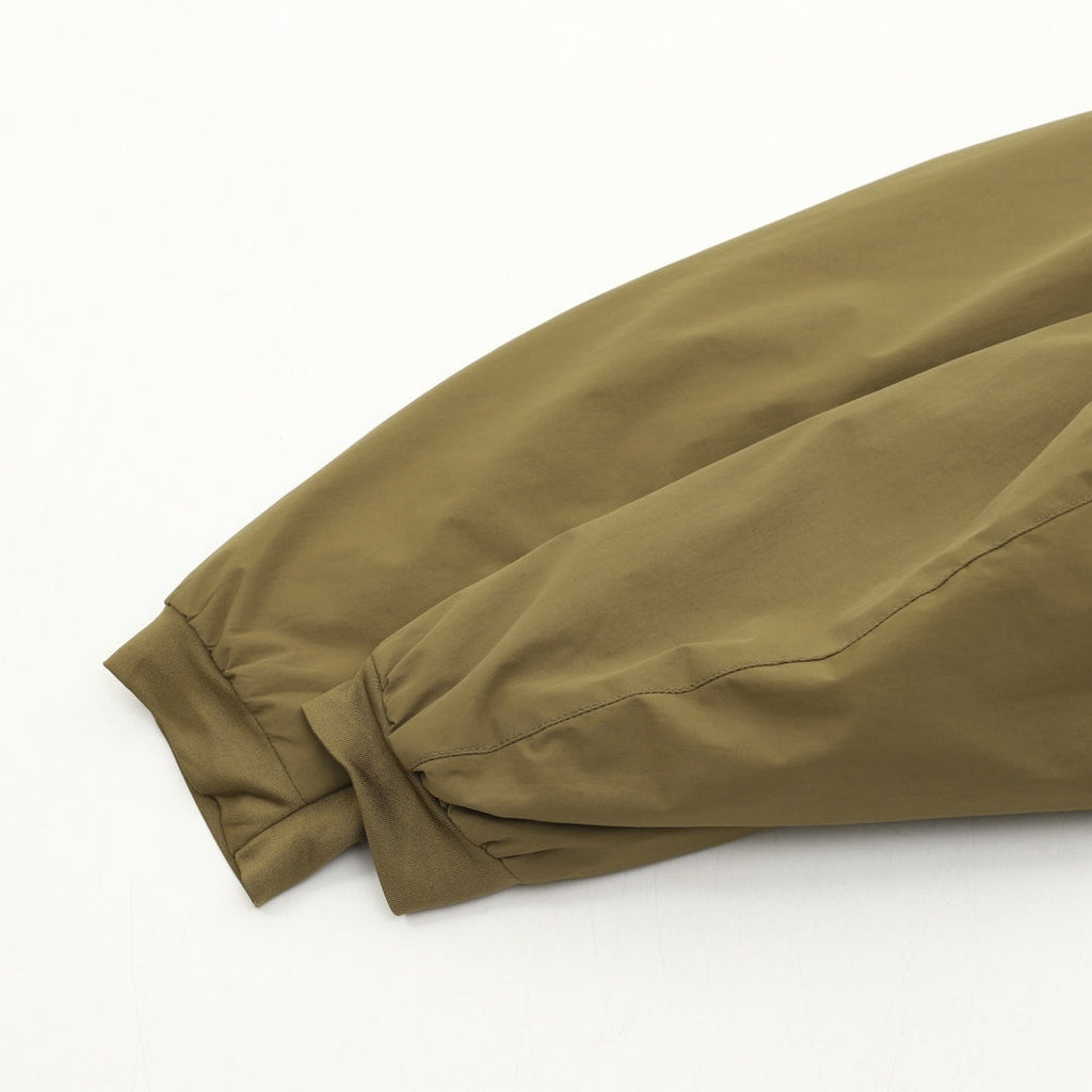 Arc'teryx Atom Series Men's Hooded Insulated Outdoor Jacket in "Olive Green"
