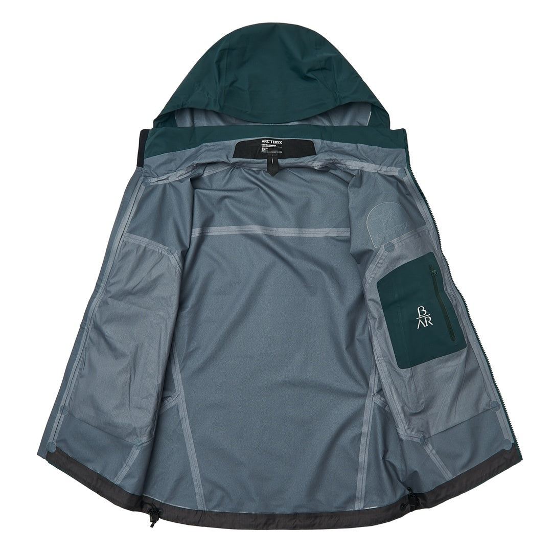 Arc'teryx Beta AR Men's Waterproof Hooded Jacket "Deep Teal"