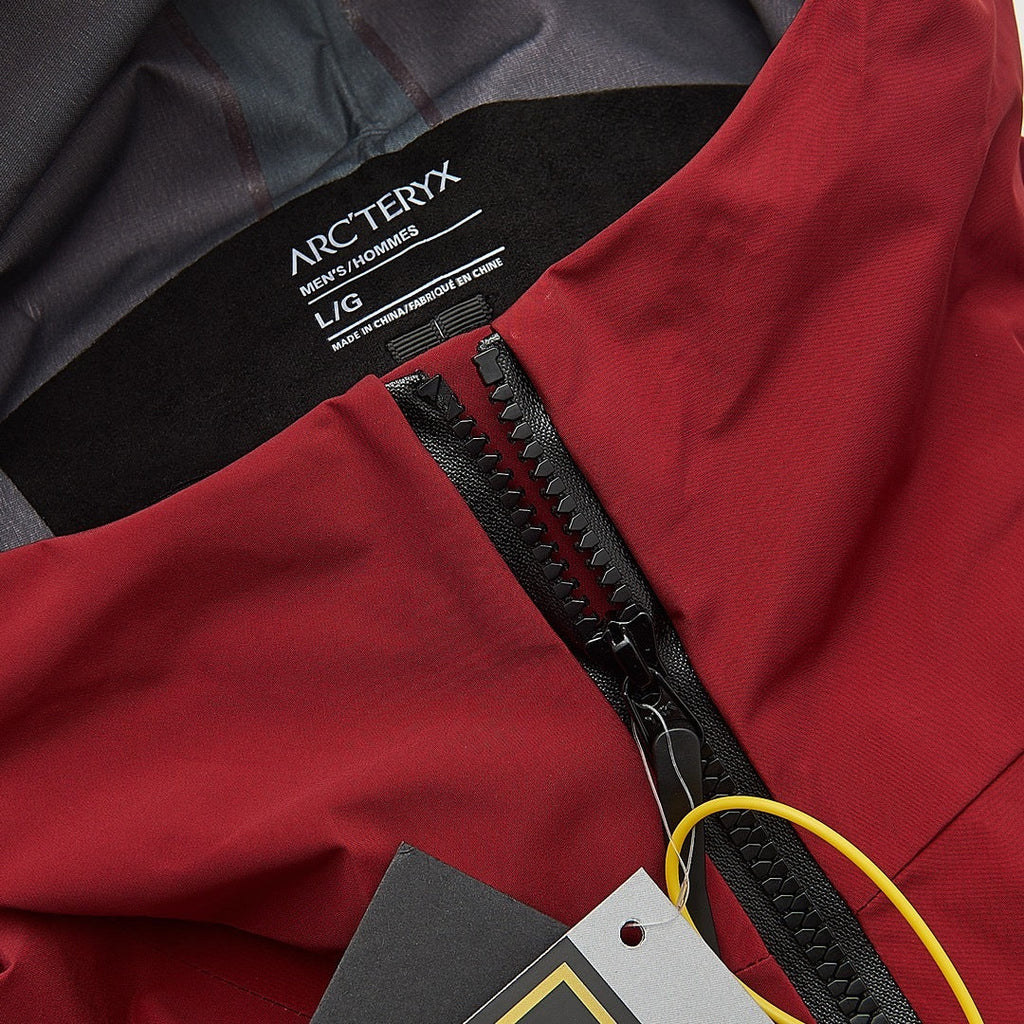 Arc'teryx Alpha SV Series Men's Waterproof Hard Shell Jacket "Red"